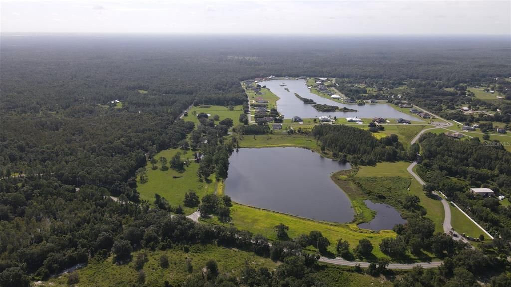 На продажу: $2,800,000 (68.28 acres)