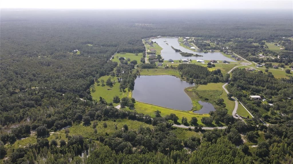 На продажу: $2,800,000 (68.28 acres)