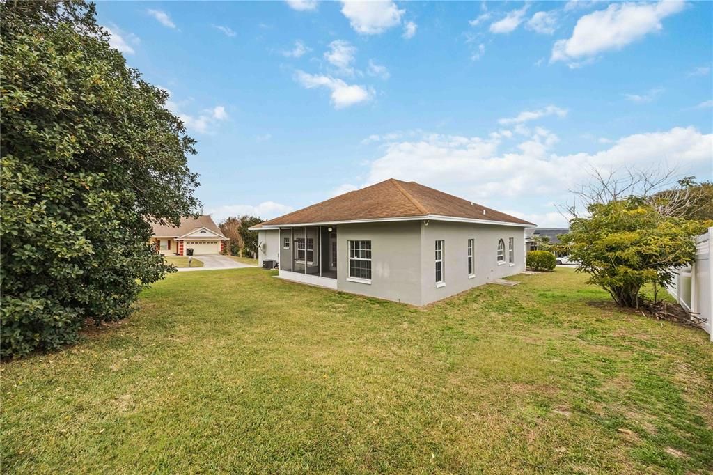 В аренду: $2,600 (4 спален, 2 ванн, 2064 Квадратных фут)