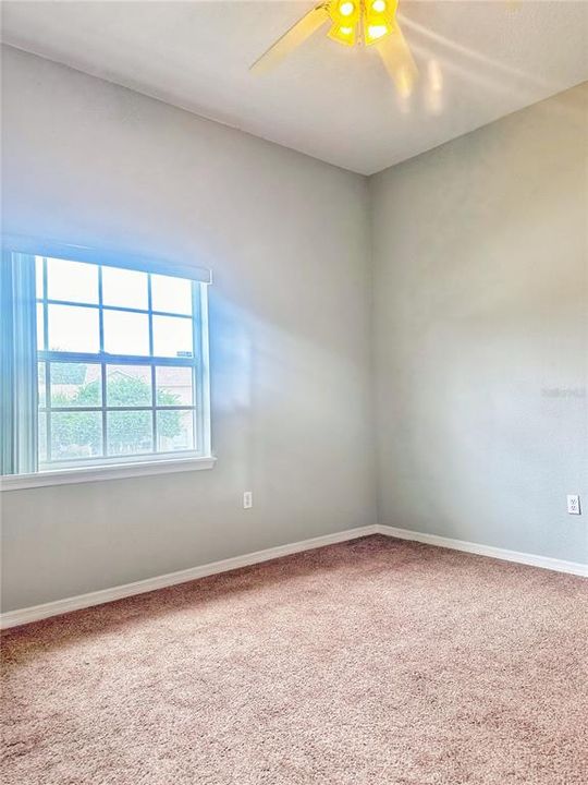 出租: $2,600 (4 贝兹, 2 浴室, 2064 平方英尺)