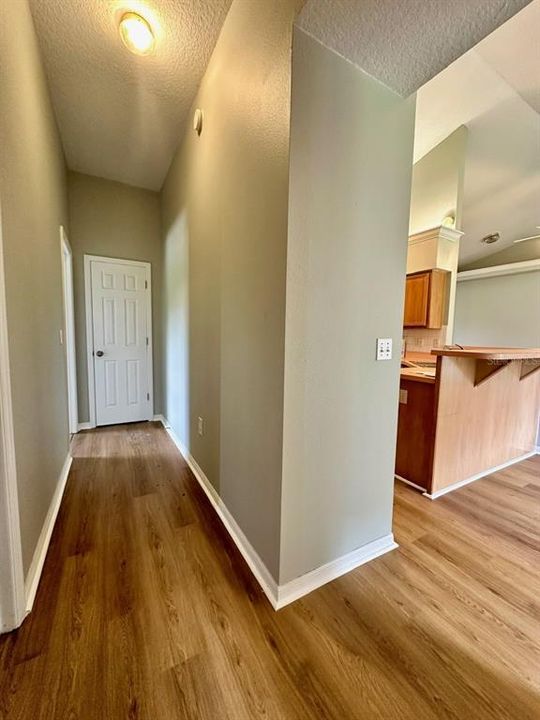 出租: $2,600 (4 贝兹, 2 浴室, 2064 平方英尺)