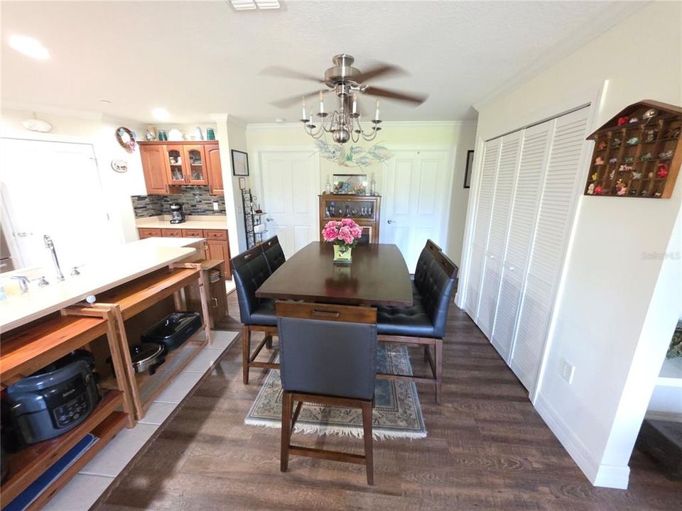 待售: $207,900 (3 贝兹, 2 浴室, 1640 平方英尺)