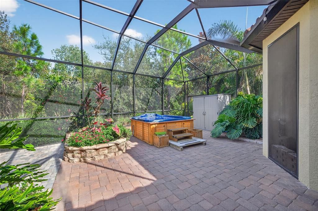 Active With Contract: $550,000 (3 beds, 3 baths, 2248 Square Feet)