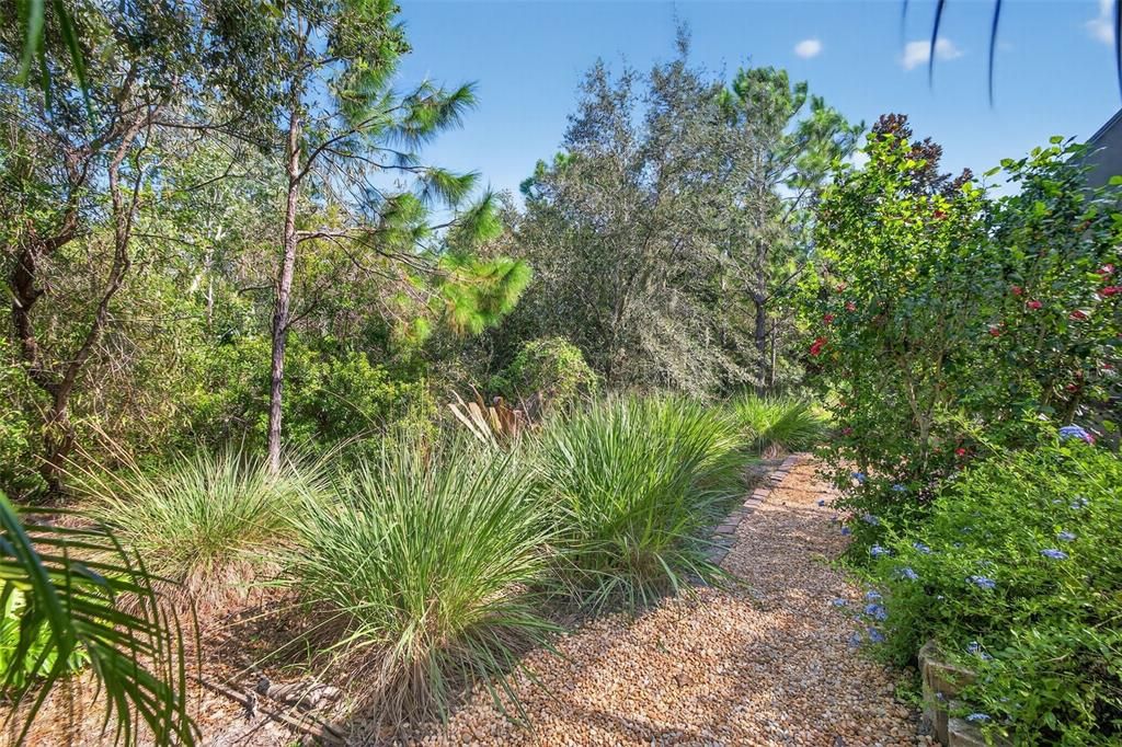 Active With Contract: $550,000 (3 beds, 3 baths, 2248 Square Feet)