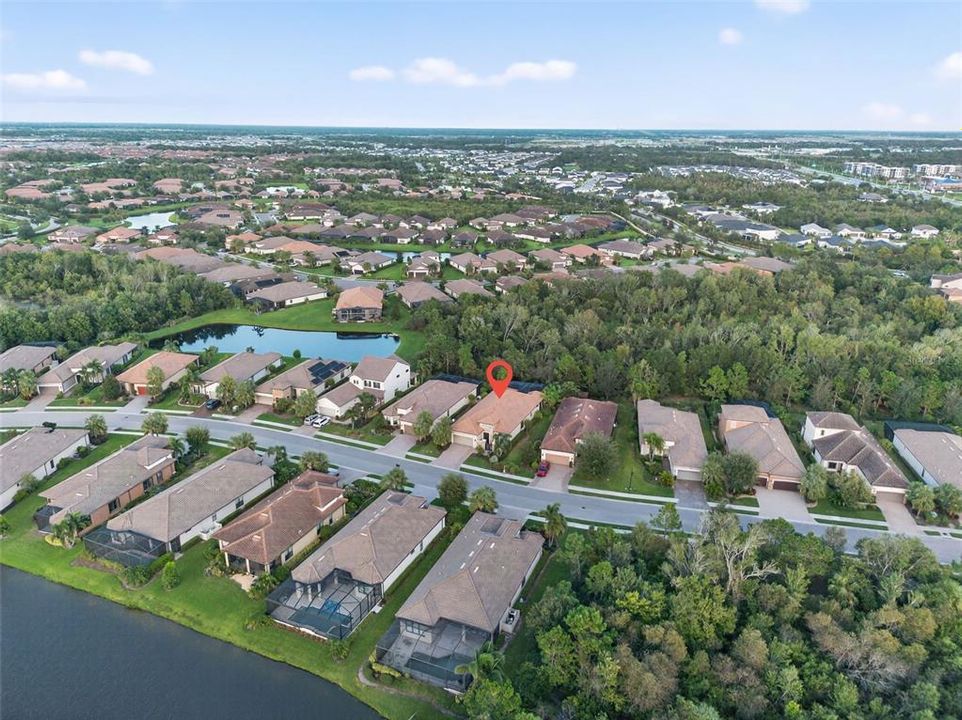 Active With Contract: $550,000 (3 beds, 3 baths, 2248 Square Feet)