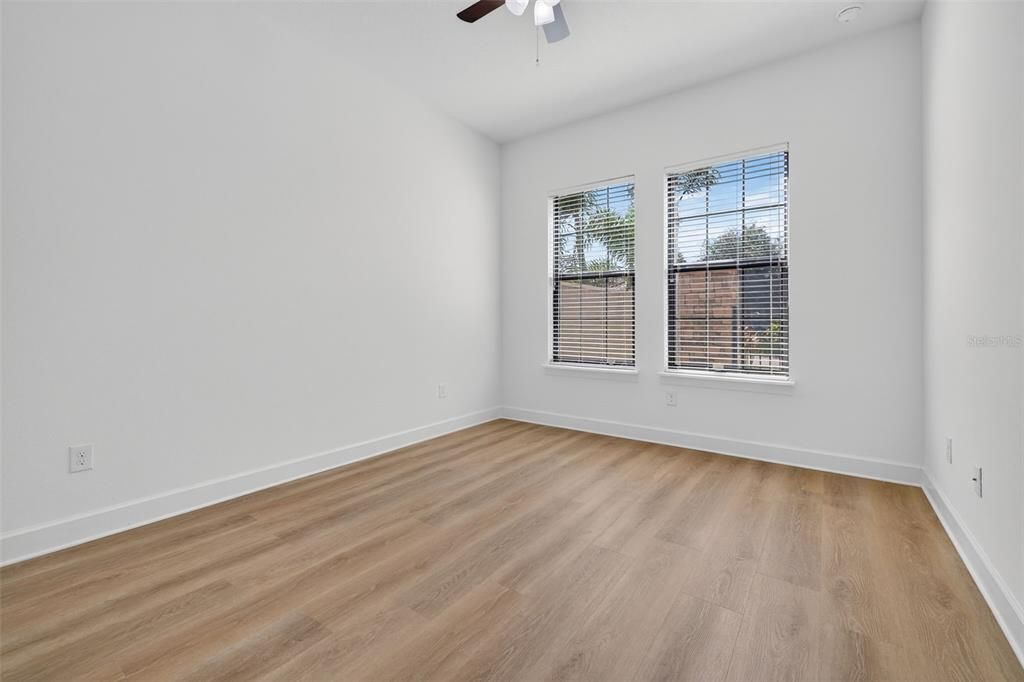 Active With Contract: $550,000 (3 beds, 3 baths, 2248 Square Feet)