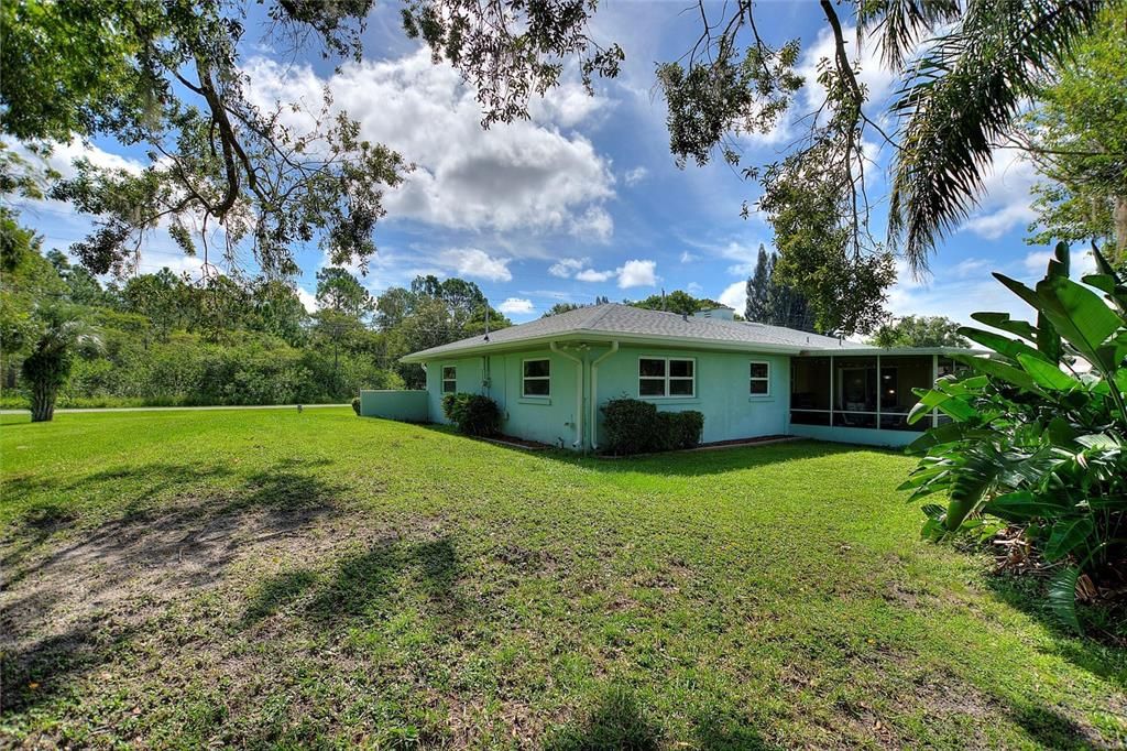 На продажу: $349,000 (2 спален, 2 ванн, 1660 Квадратных фут)