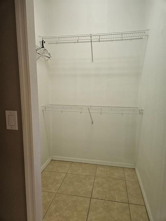 For Rent: $2,599 (3 beds, 2 baths, 1537 Square Feet)