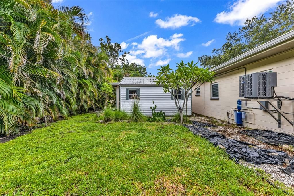 Под контрактом: $350,000 (4 спален, 0 ванн, 2016 Квадратных фут)