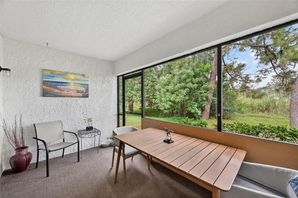 Под контрактом: $140,000 (1 спален, 1 ванн, 815 Квадратных фут)