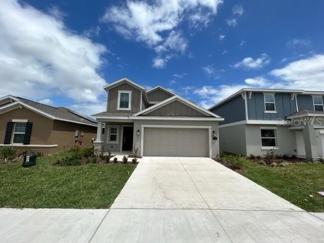 合同活跃: $2,250 (5 贝兹, 2 浴室, 2430 平方英尺)