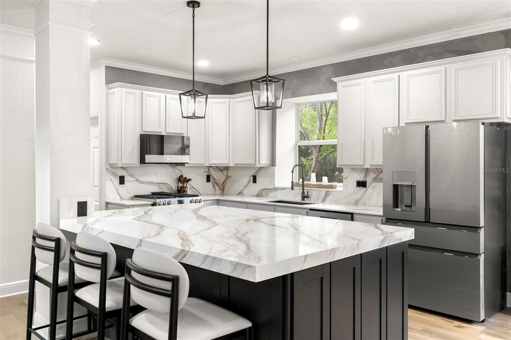 待售: $999,999 (4 贝兹, 2 浴室, 2767 平方英尺)