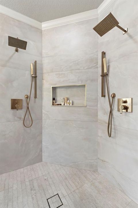 待售: $999,999 (4 贝兹, 2 浴室, 2767 平方英尺)