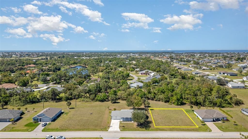 最近售出: $35,000 (0.23 acres)