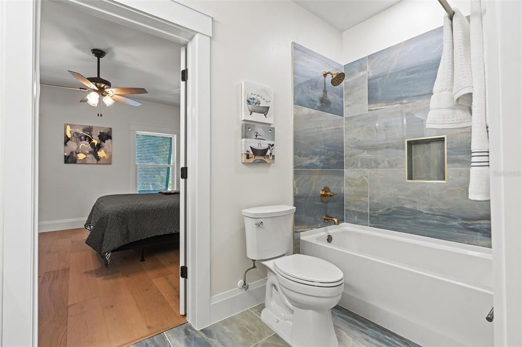 For Sale: $1,950,000 (5 beds, 4 baths, 3251 Square Feet)