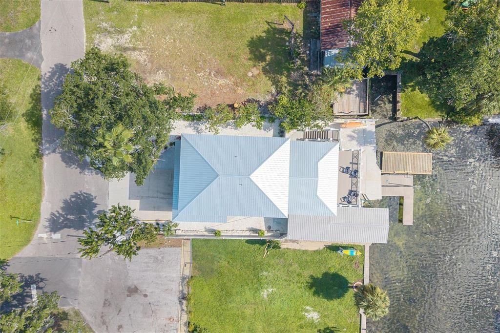 For Sale: $1,950,000 (5 beds, 4 baths, 3251 Square Feet)