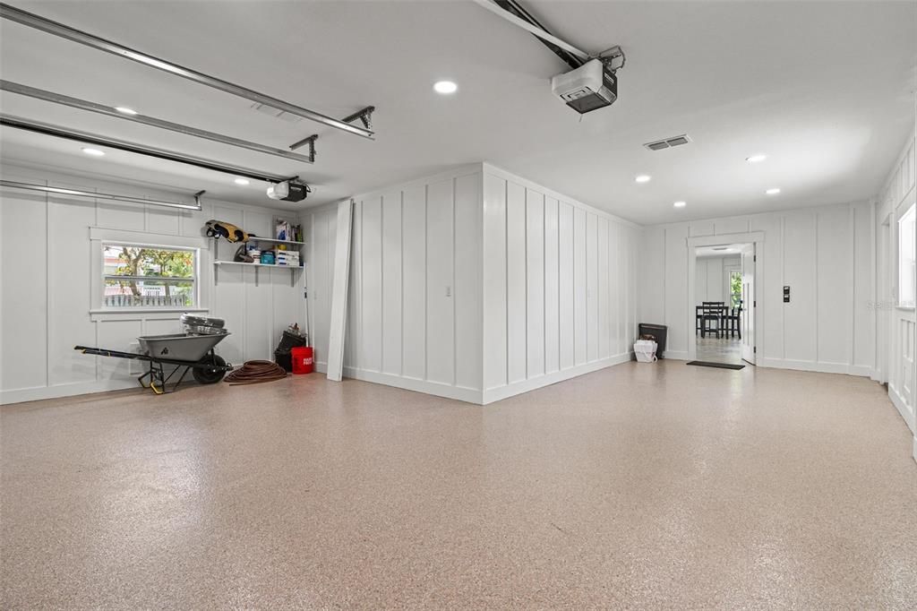 For Sale: $1,950,000 (5 beds, 4 baths, 3251 Square Feet)