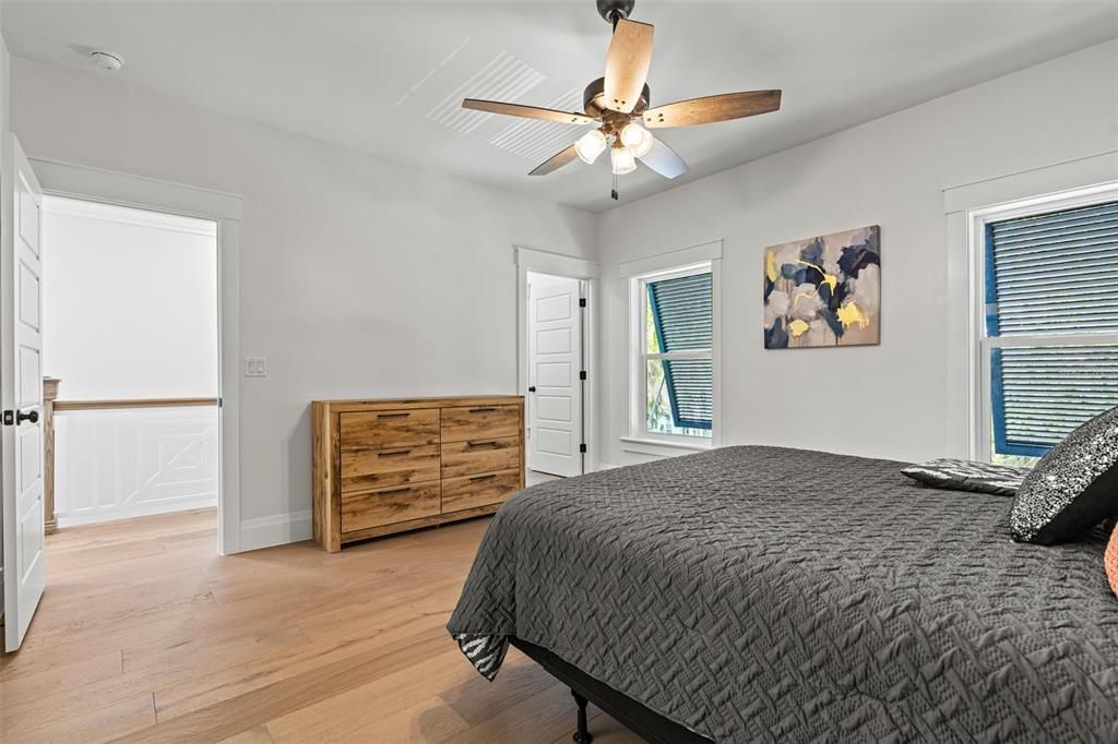 For Sale: $1,950,000 (5 beds, 4 baths, 3251 Square Feet)