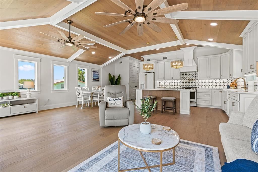 For Sale: $1,950,000 (5 beds, 4 baths, 3251 Square Feet)