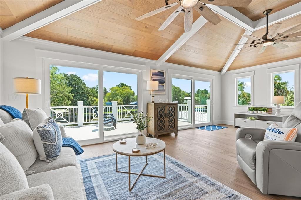 For Sale: $1,950,000 (5 beds, 4 baths, 3251 Square Feet)