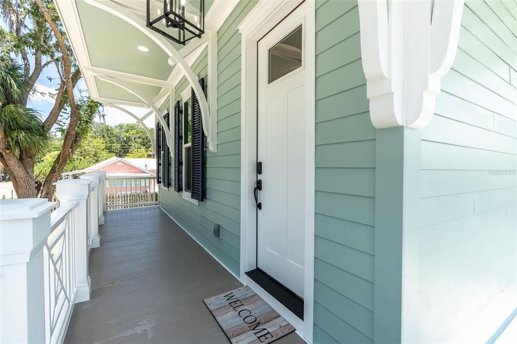 For Sale: $1,950,000 (5 beds, 4 baths, 3251 Square Feet)