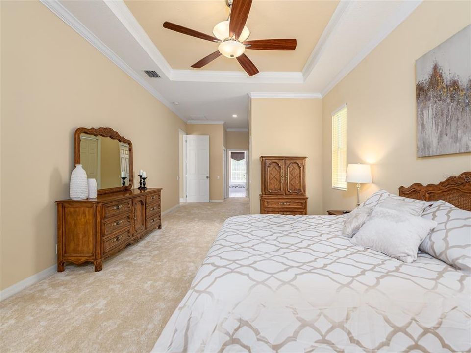 На продажу: $924,900 (5 спален, 3 ванн, 3501 Квадратных фут)