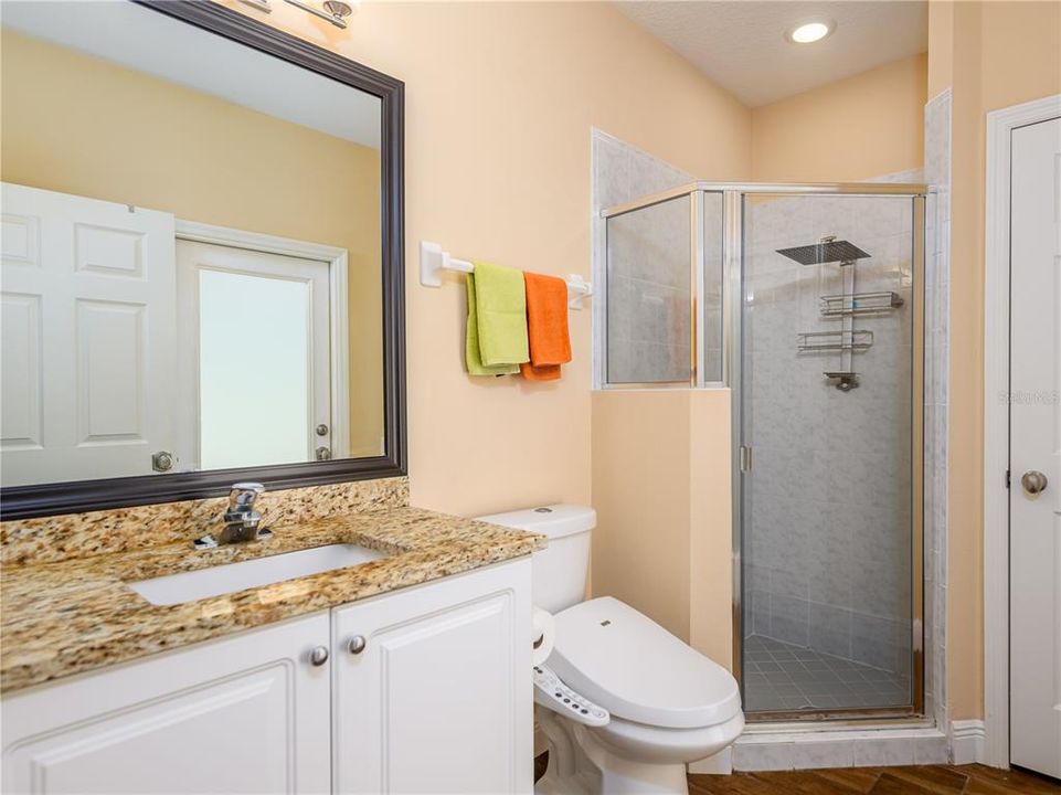 На продажу: $924,900 (5 спален, 3 ванн, 3501 Квадратных фут)