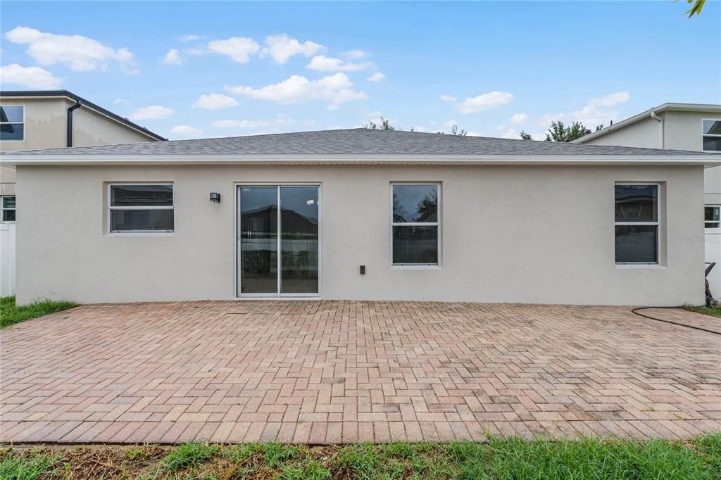 En Renta: $2,850 (4 camas, 2 baños, 1899 Pies cuadrados)