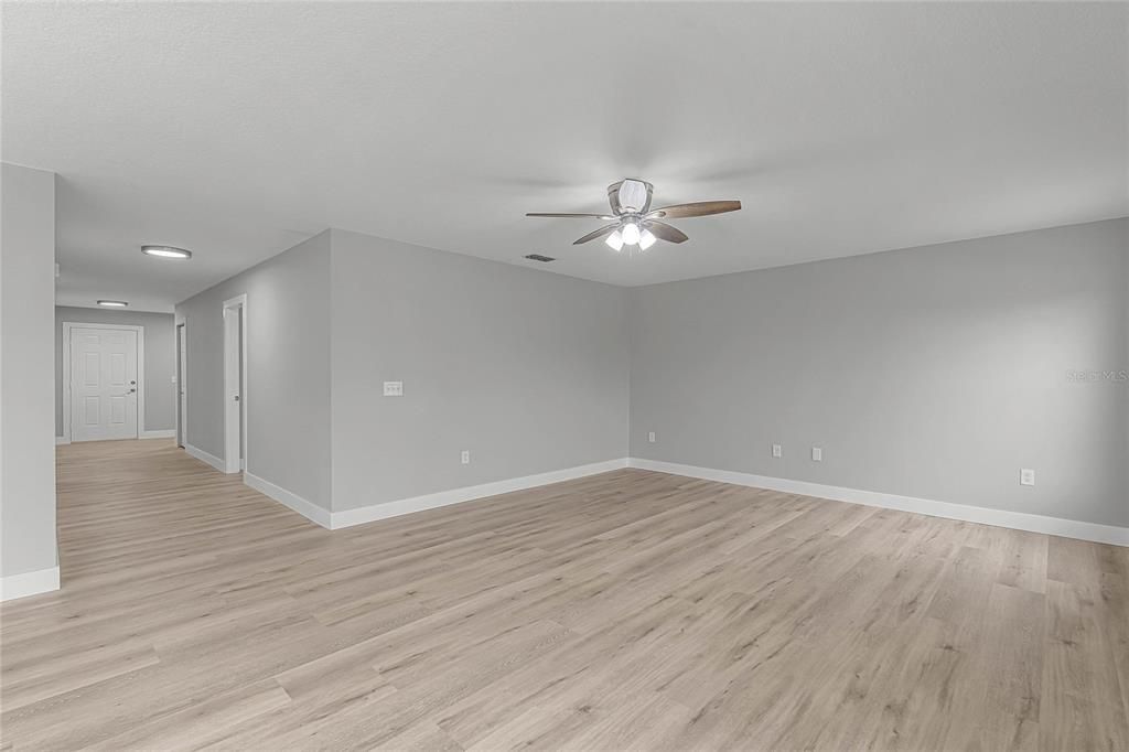 En Renta: $2,850 (4 camas, 2 baños, 1899 Pies cuadrados)