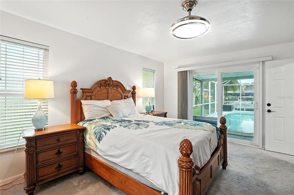 На продажу: $635,000 (3 спален, 2 ванн, 1837 Квадратных фут)