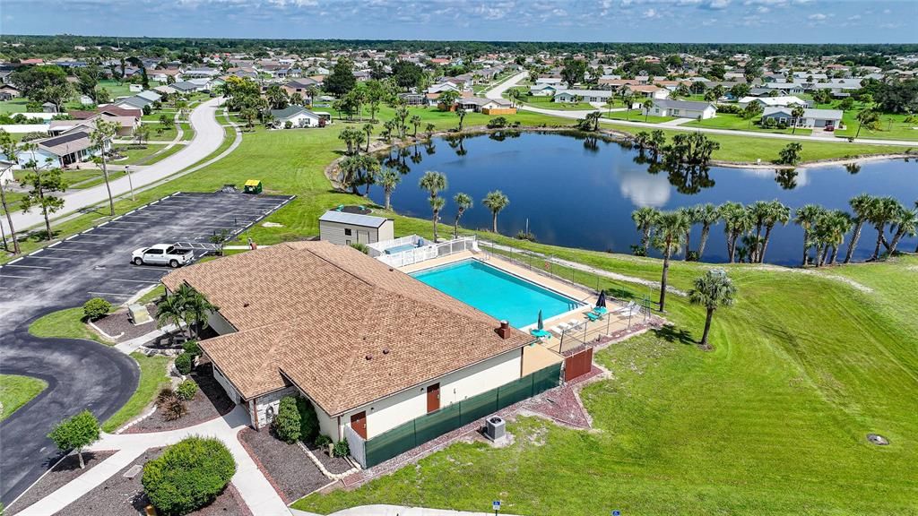 Под контрактом: $230,000 (3 спален, 2 ванн, 1573 Квадратных фут)