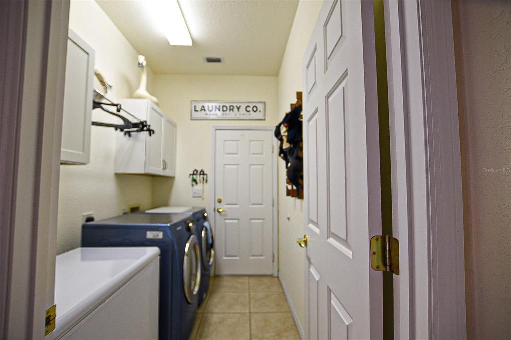 На продажу: $425,000 (2 спален, 2 ванн, 2148 Квадратных фут)