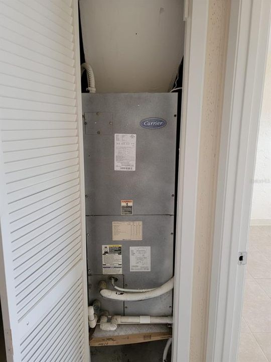 For Rent: $1,150 (2 beds, 2 baths, 980 Square Feet)