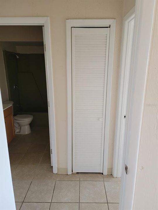 For Rent: $1,150 (2 beds, 2 baths, 980 Square Feet)