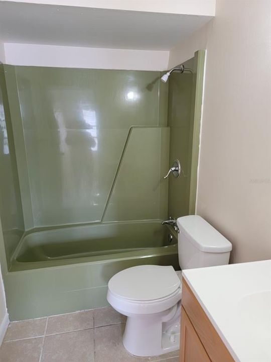 For Rent: $1,150 (2 beds, 2 baths, 980 Square Feet)