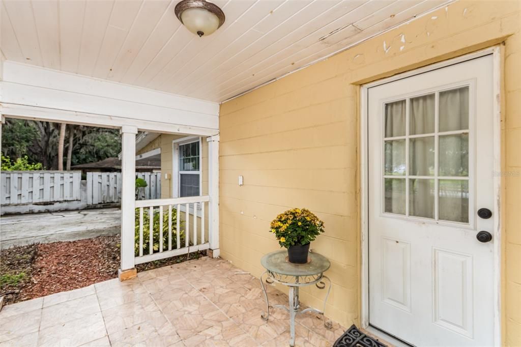 Active With Contract: $230,000 (3 beds, 2 baths, 1544 Square Feet)