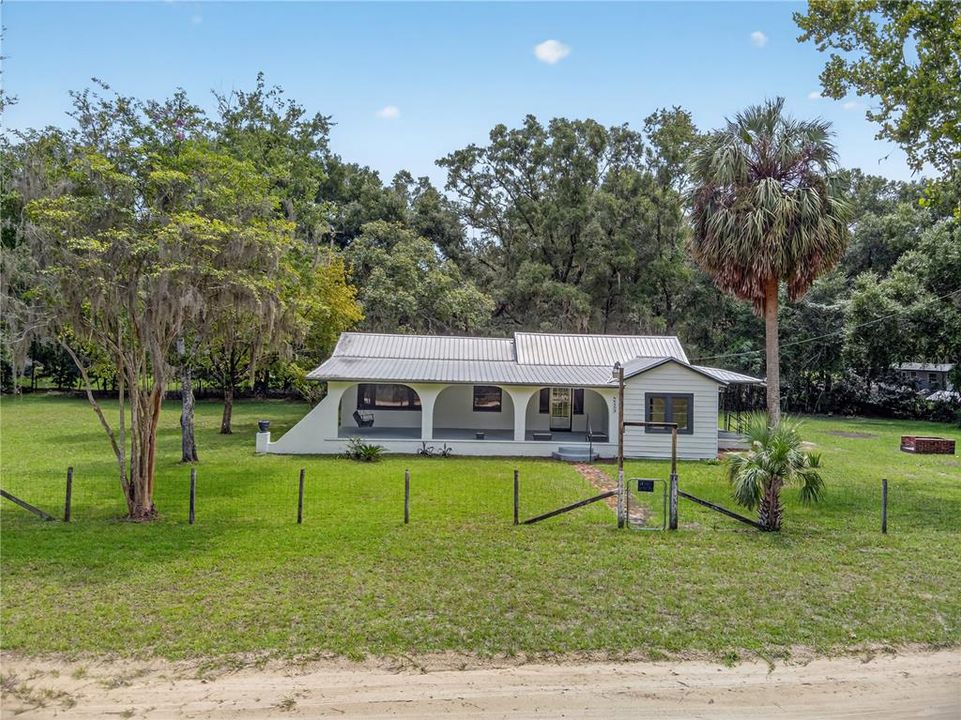 En Venta: $180,000 (2 camas, 1 baños, 1394 Pies cuadrados)