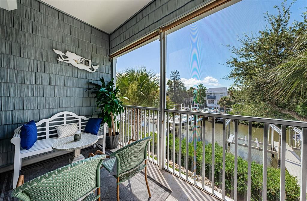 En Venta: $1,250,000 (4 camas, 3 baños, 1935 Pies cuadrados)