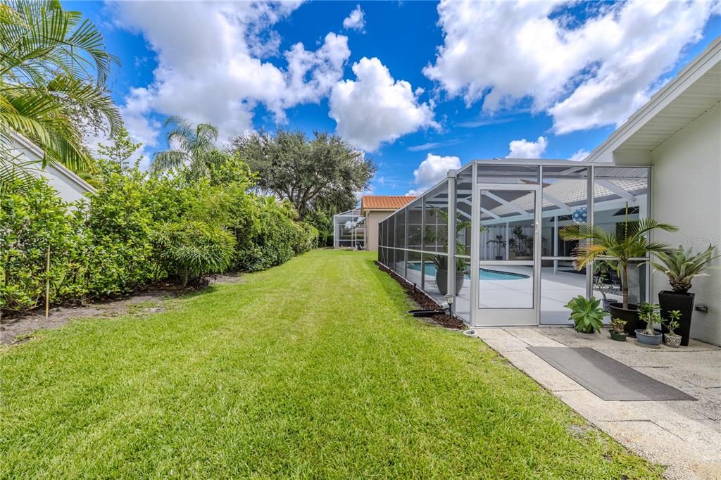 Activo con contrato: $650,000 (3 camas, 2 baños, 2244 Pies cuadrados)