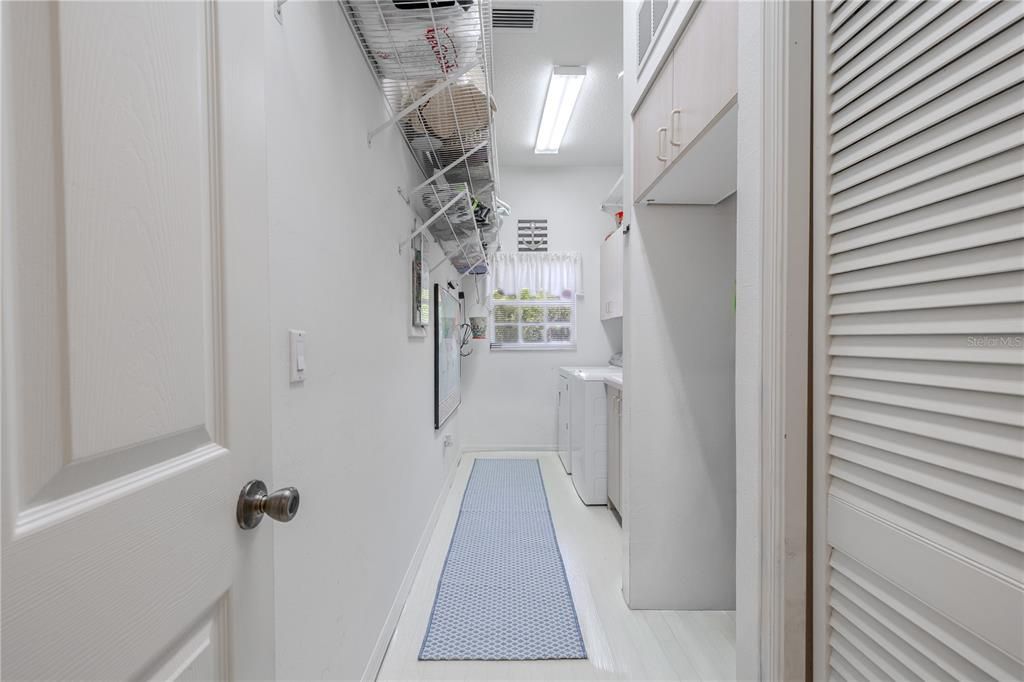 Activo con contrato: $650,000 (3 camas, 2 baños, 2244 Pies cuadrados)