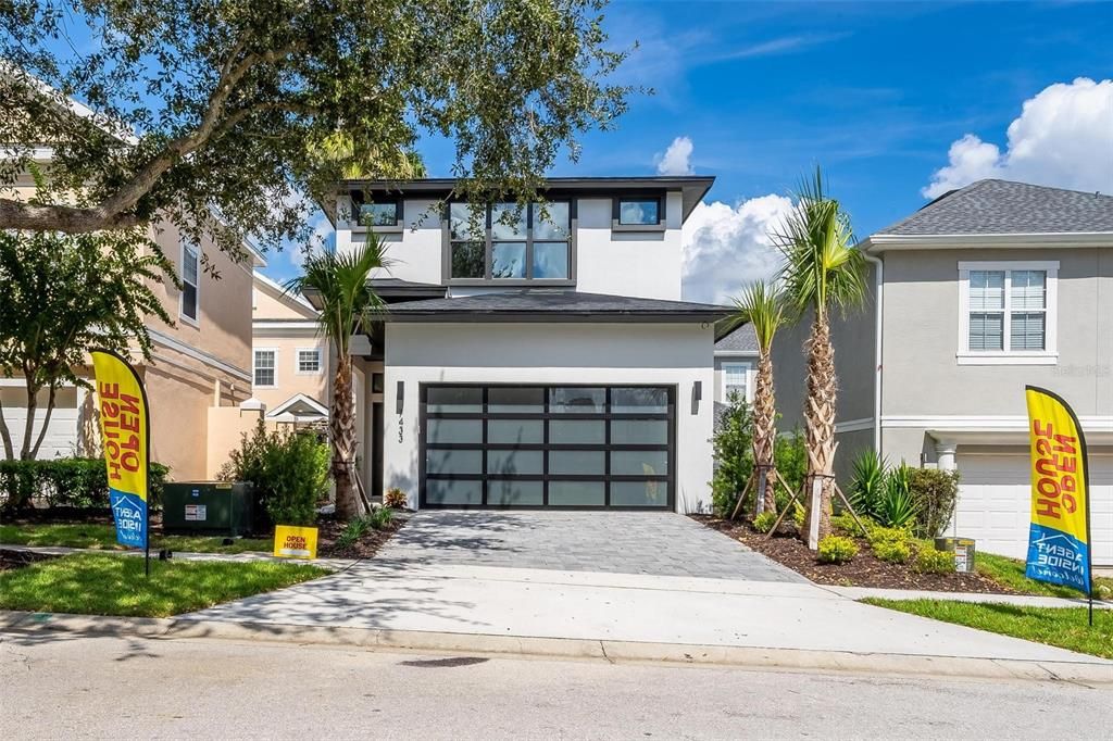 For Sale: $1,475,000 (6 beds, 6 baths, 3574 Square Feet)