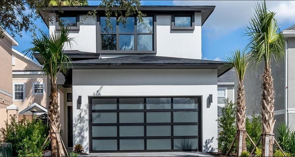 For Sale: $1,475,000 (6 beds, 6 baths, 3574 Square Feet)