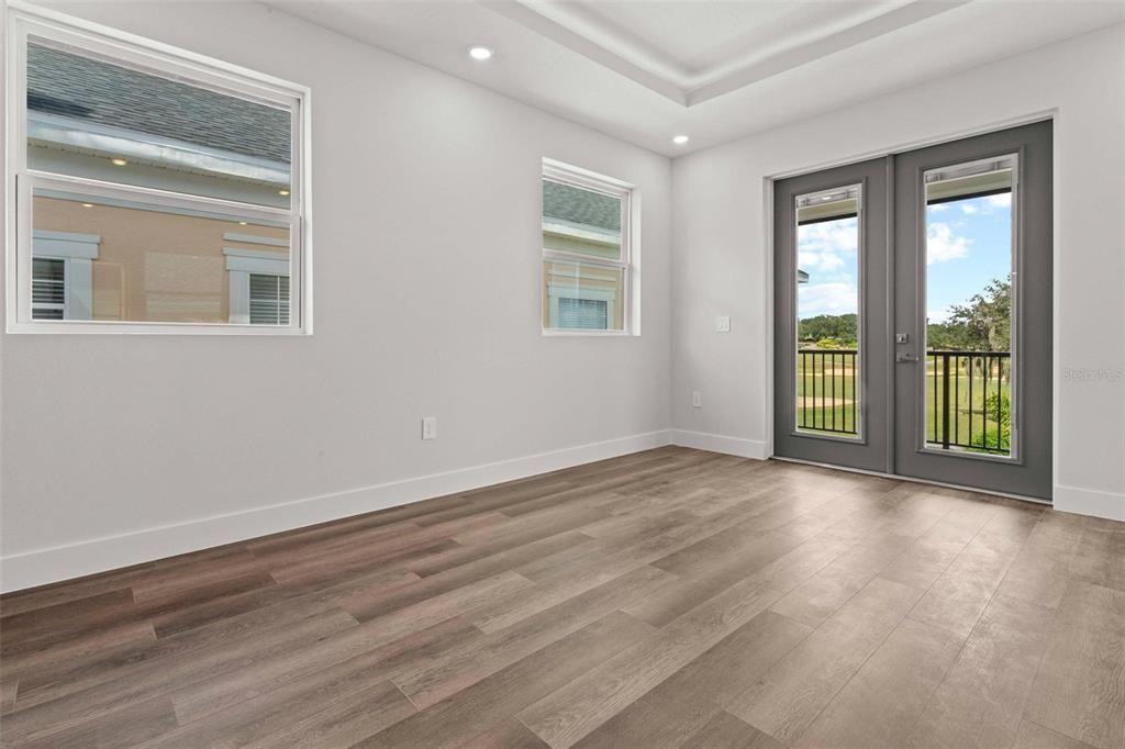 For Sale: $1,475,000 (6 beds, 6 baths, 3574 Square Feet)