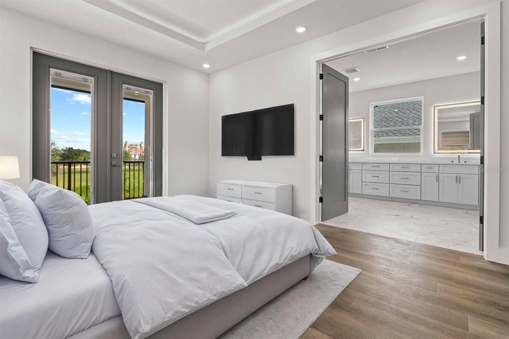 For Sale: $1,475,000 (6 beds, 6 baths, 3574 Square Feet)