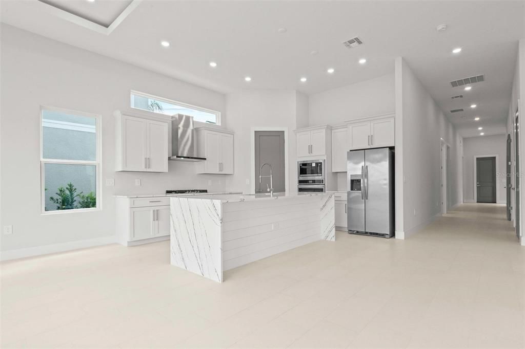 For Sale: $1,475,000 (6 beds, 6 baths, 3574 Square Feet)