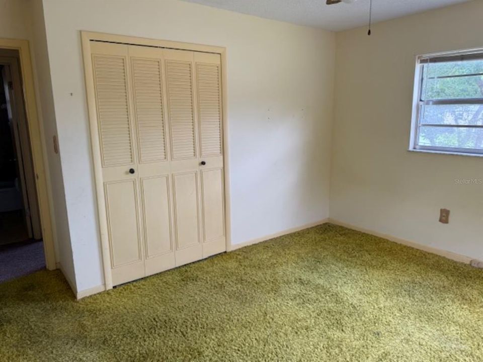 Activo con contrato: $190,000 (3 camas, 2 baños, 1455 Pies cuadrados)