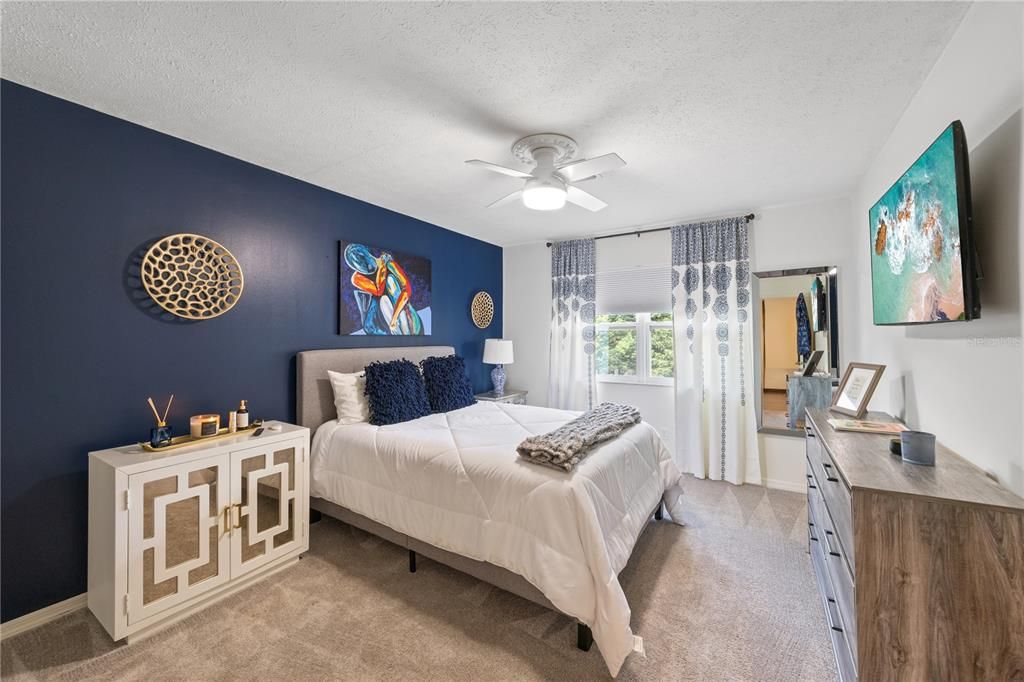 For Sale: $769,000 (3 beds, 2 baths, 2981 Square Feet)