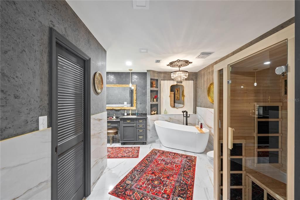 For Sale: $769,000 (3 beds, 2 baths, 2981 Square Feet)