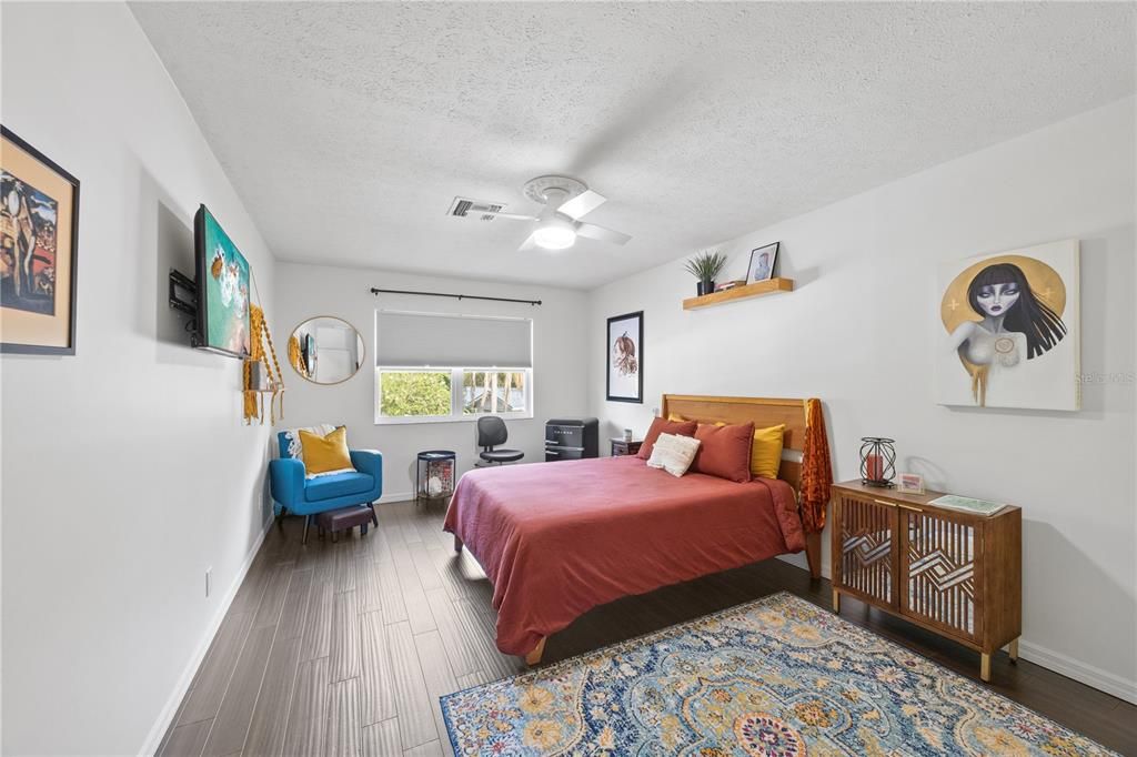 For Sale: $769,000 (3 beds, 2 baths, 2981 Square Feet)