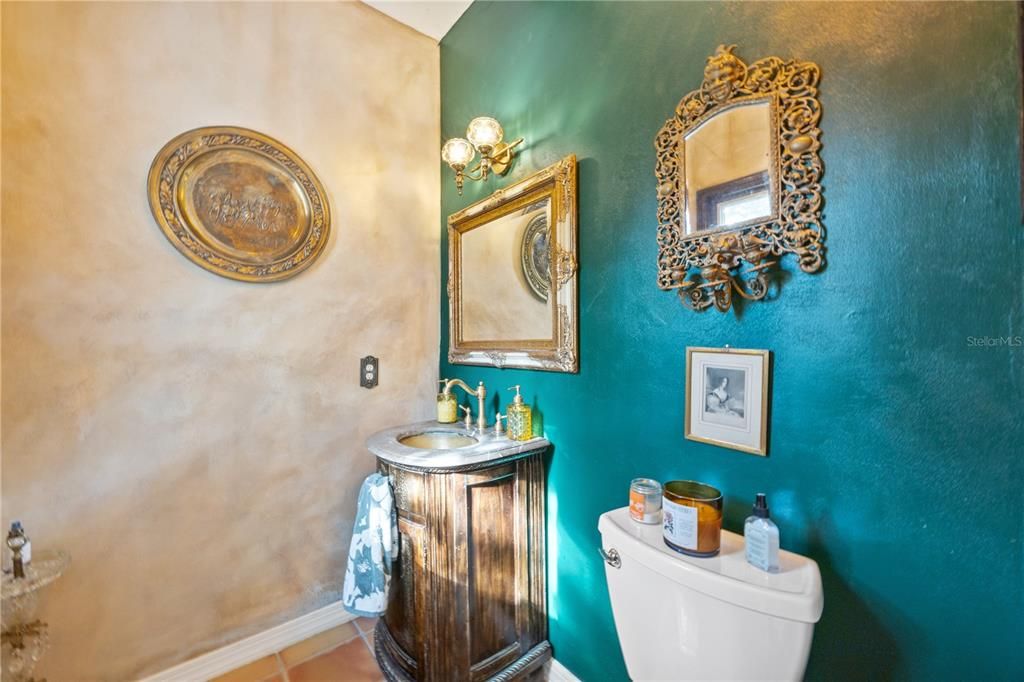 For Sale: $769,000 (3 beds, 2 baths, 2981 Square Feet)